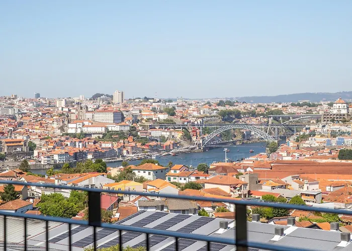 Brand New Luxurious Ap T2 - Amazing View- With Garage Appartamento