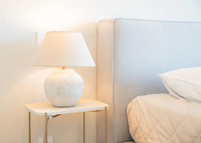 Brand New Luxurious Ap T2 - Amazing View- With Garage Вила-Нова-ди-Гая